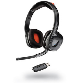 Гарнитура для геймеров Plantronics GameCom 818